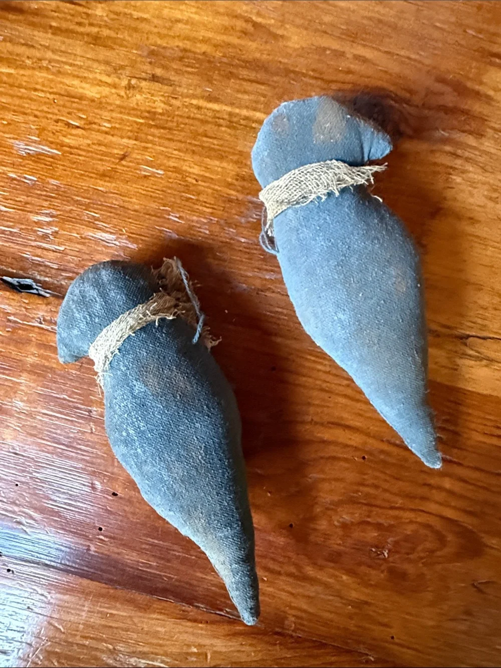 🐦‍⬛ Attempted Murder set of 2 Handcrafted Prim Crow Ornaments